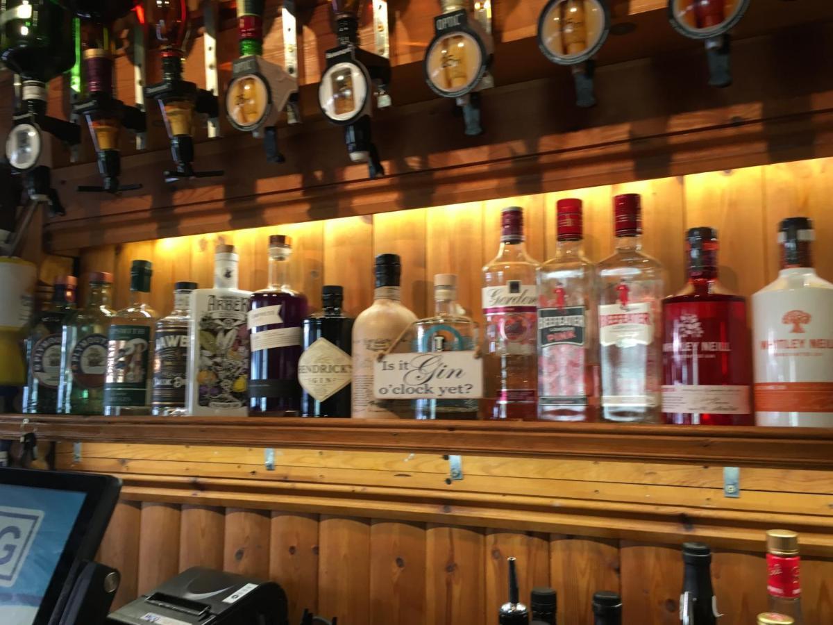 Tiger Inn Bridport Bagian luar foto